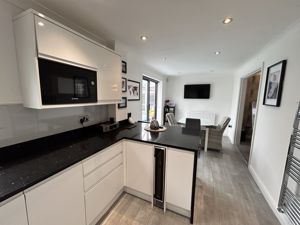 Photo 11- click for photo gallery